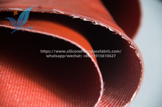 Vải silicone chống cháy màu đỏ chống nhiệt độ 200 độ C cho vỏ công nghiệp