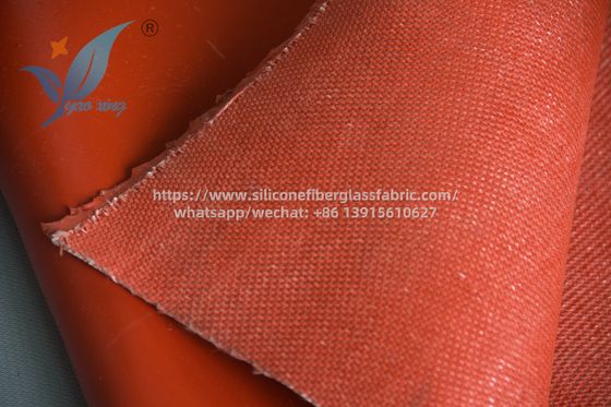 Vải sợi thủy tinh tráng silicon một mặt màu đỏ 0.8mm